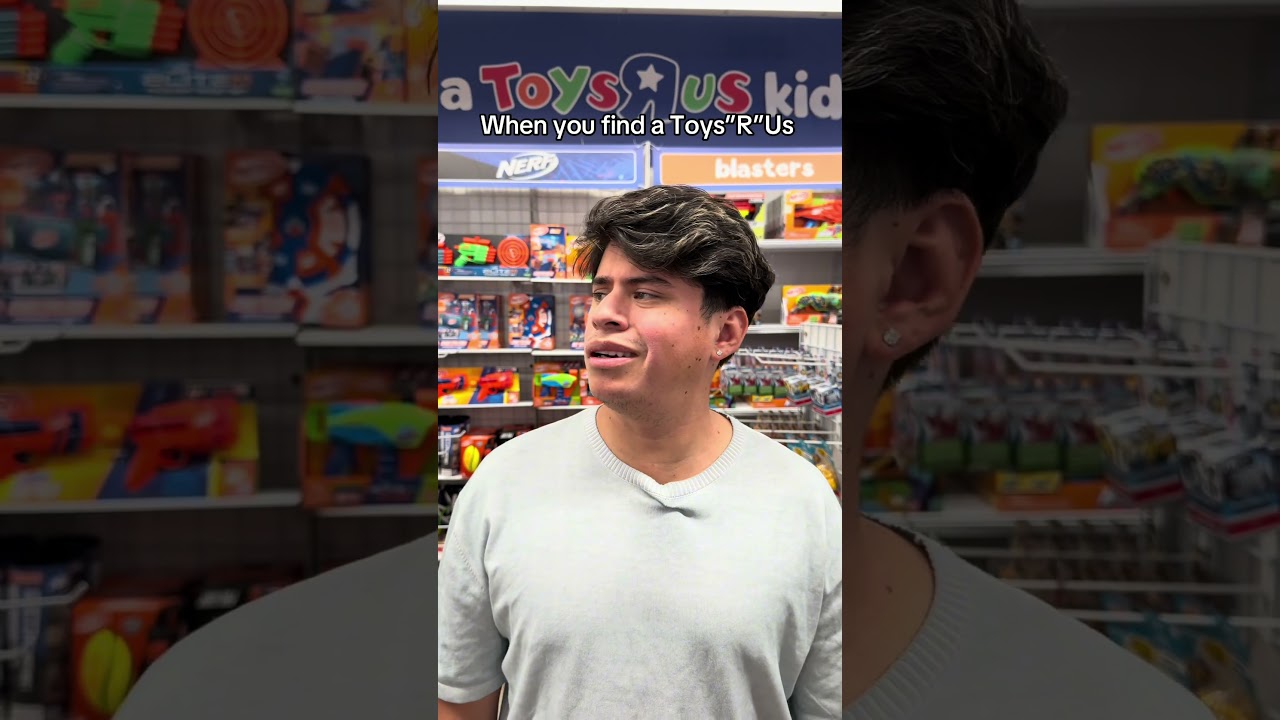 When you find a Toys”R”Us #comedy #travel #funny #toysrus