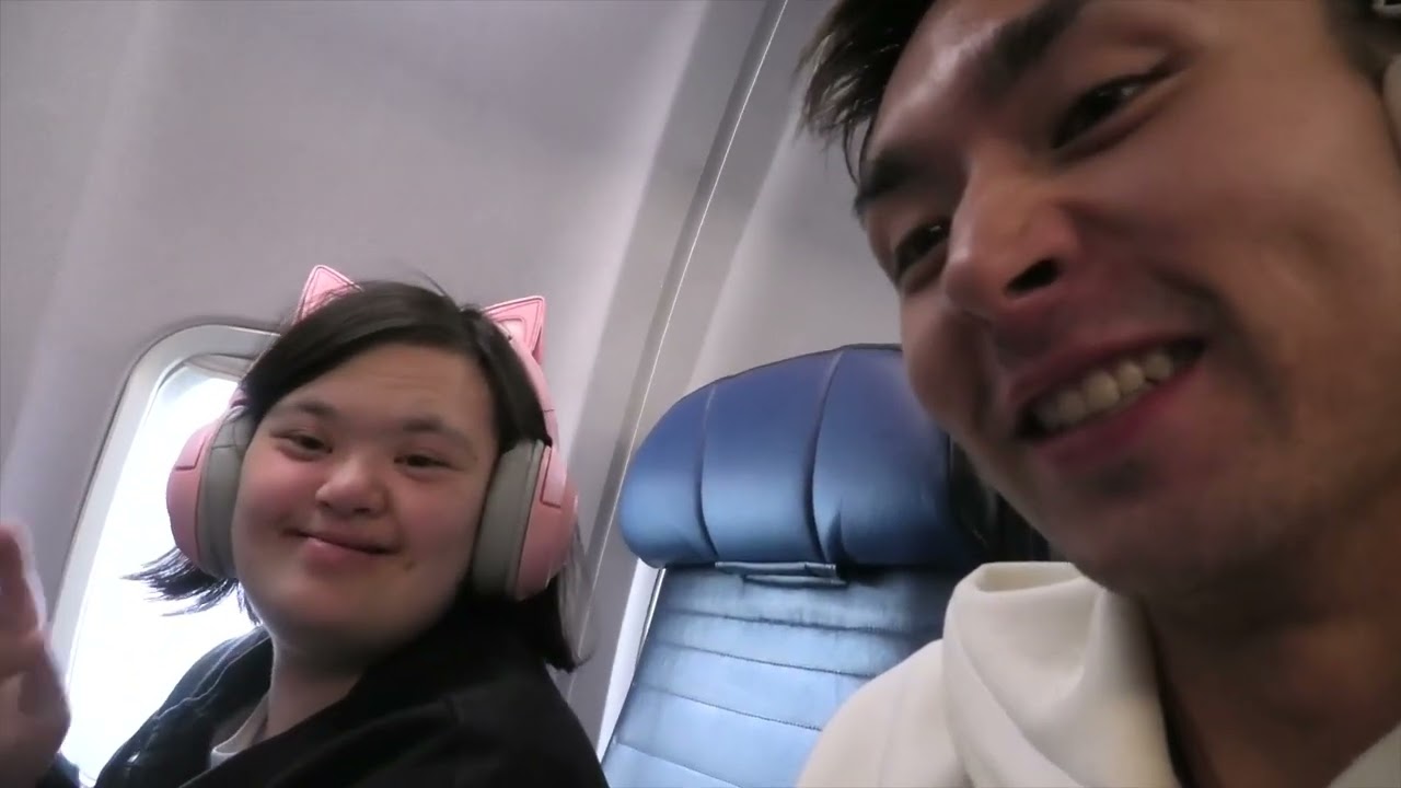 Happy goes to America - YouTube