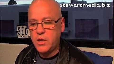 Matt Cutts says use your keywords, lots of them