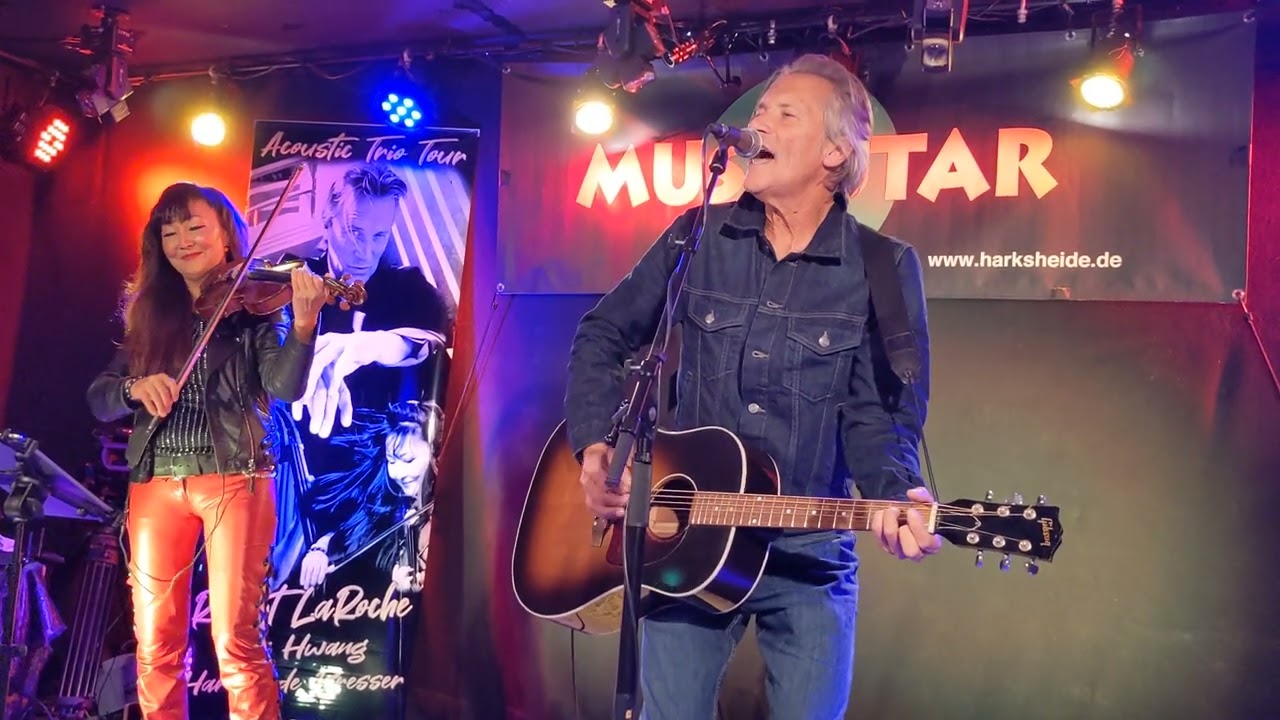 Robert LaRoche feat.Jooni Hwang - A Thousand Shades 