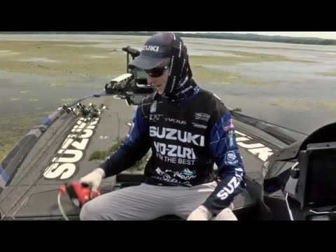 ANOTHER Bassmaster Elite Series Pro Calls For Banning Livescope…💪🏻