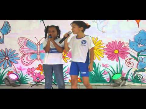 Apresentação de Suelia da Escola Municipal Professor Manoel de Almeida ...