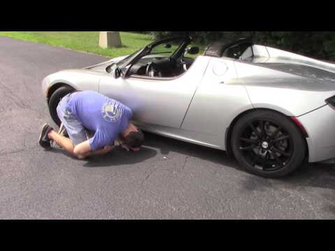 I Drove a Tesla Roadster, and it Was Awesome