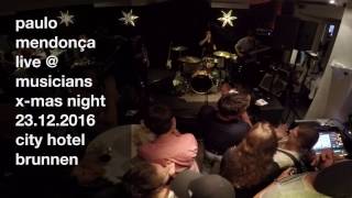 Paulo Mendona   Ians Xmas Night Brunnen