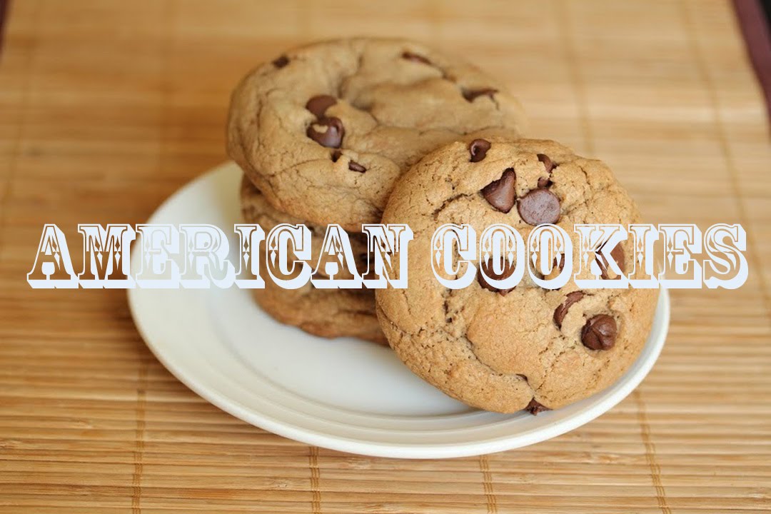 Печенье cookies с шоколадом. Печенье с шоколадной крошкой. Американское печенье. Домашнее печенье с шоколадной крошкой. Печеньки с шоколадной крошкой.