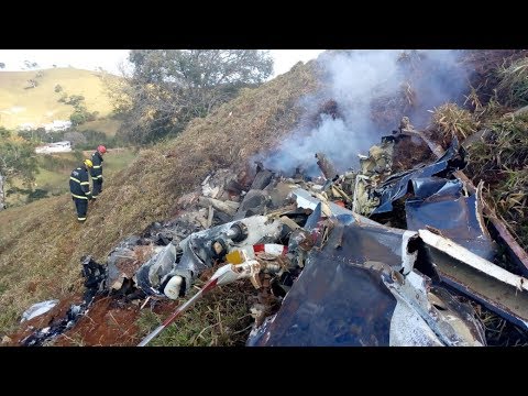 Helicóptero cai no Sul de Minas com duas pessoas a bordo, sem sobreviventes