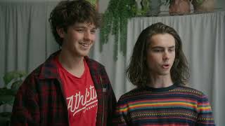 Single, Out: S3 - ABOVE AVERAGE