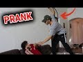 Schwanger Selina Prank an Großen Bruder