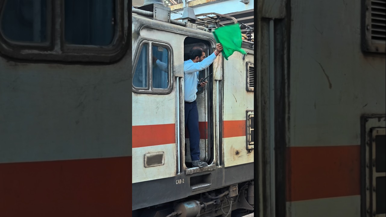 Assistant loco pilot everyone's dream job 👮🏻‍♂️ 