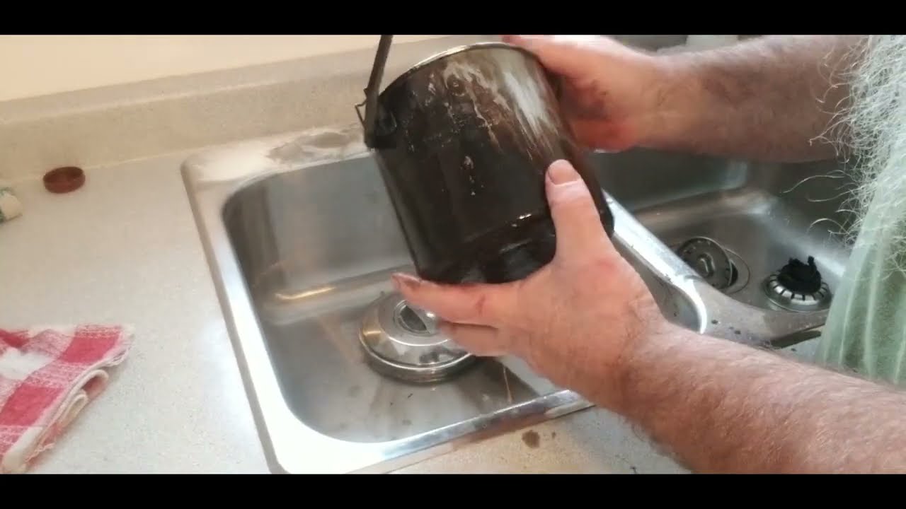 Removing Soot and Burn marks from your Outdoor Camping Pots. Finally