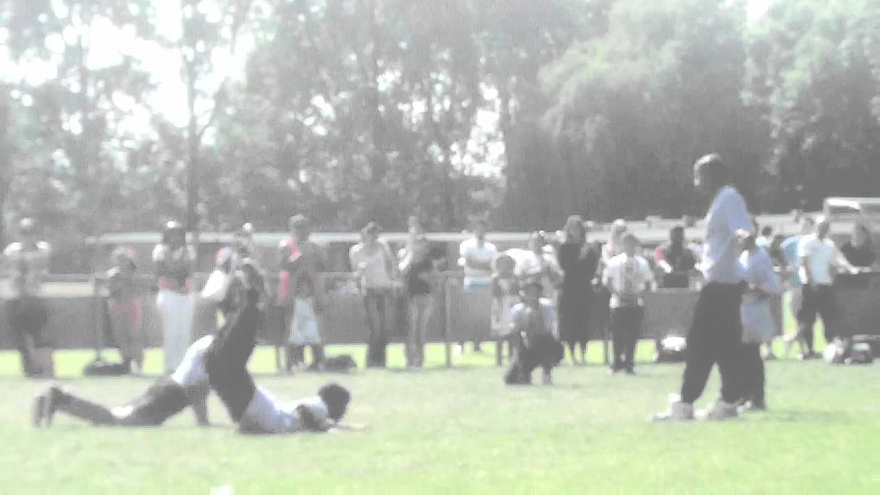 CrazyMonkeyBreakers"o.l.v .Bgril Mella