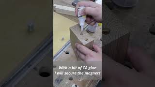 DIY Magnetic Saw Guide #woodworking #handsaw