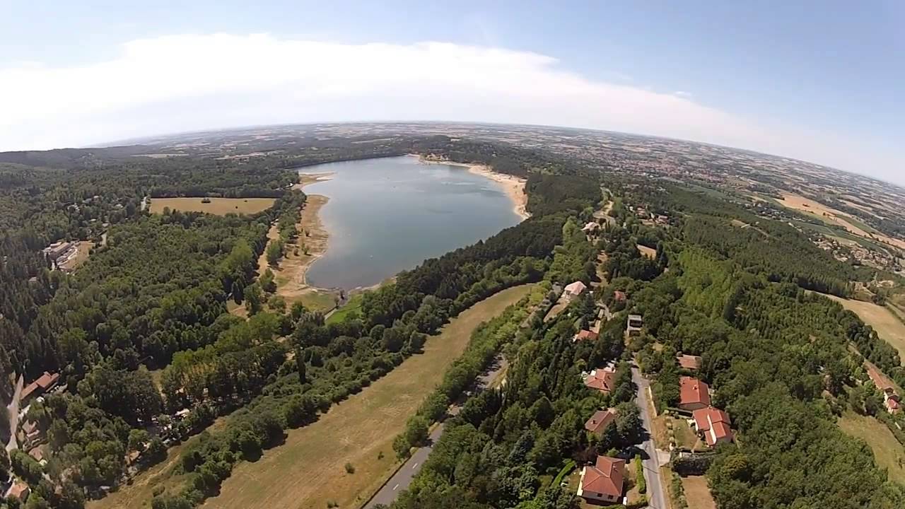 Parapente à Sorèze (Berniquaut). Atterrissage à Saint Ferréol