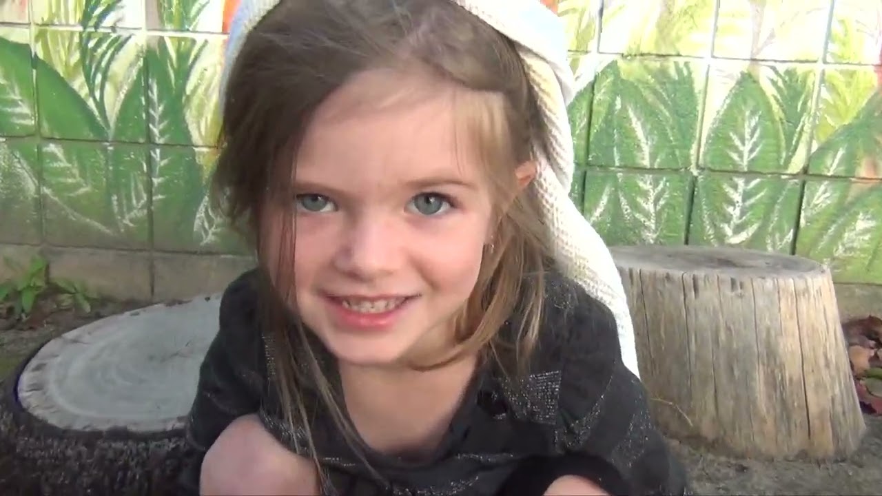 Chanukah In 4 Minutes