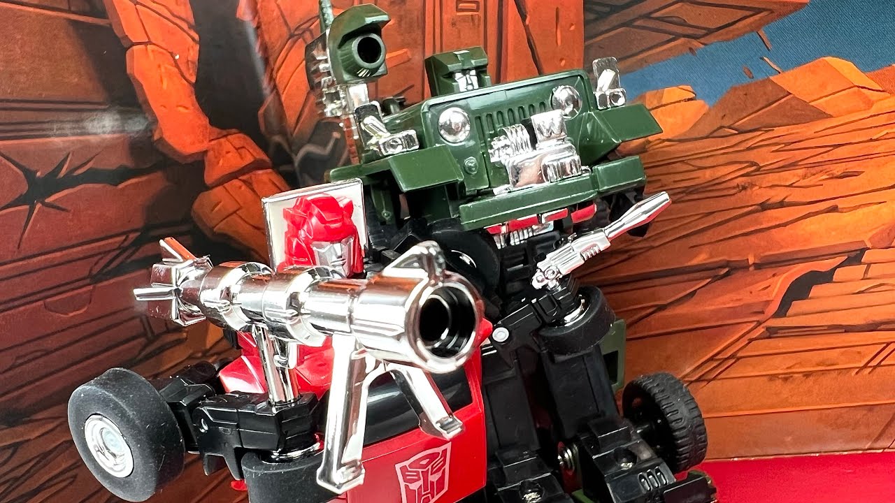 All That CHROME !!! Transformers Missing Link G1 Cliffjumper