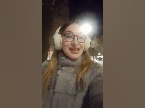 Почему все биндюжники вставали!? Когда в пивную входил Костя-моряк ...