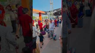 ये जो रेलगाड़ियां जाती है #video #youtubeshorts #train #safar #platform #indiarailway #irctc #shorts