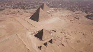 "Discovering the Mysteries of Ancient Egypt: A Fascinating Journey through the Pyramids".