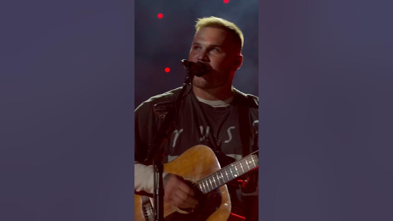 Zach Bryan & Kings of Leon performed ’Bowery’ LIVE at Red Rocks! 🤩 #ZachBryan Zach Bryan & Kings of Leon performed ’Bowery’ LIVE at Red Rocks! 🤩 #ZachBryan