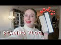 READING VLOG: Mini Bookshelf tour + Romance, Vampires, & Amazing Fantasy!!