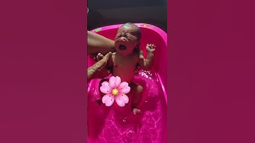 Bayi mandi nangis #mashaallah #asmr #baby #cutebaby #newborn #cute #babygirl