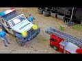 소방차 경찰차 자동차 장난감 구출 도와주기 트럭놀이 Fire Truck Helps Police Car Toy