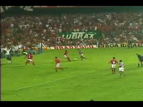 Gol de Barriga do Renato Gaúcho