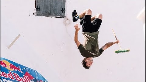 HOW TO LEARN A BACKFLIP! 😱 a tutorial for if you’re learning outside with no mats