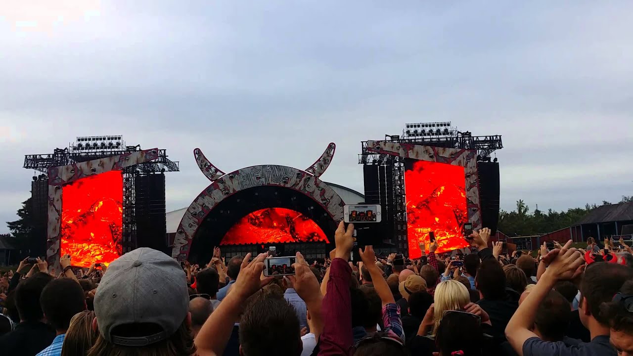 Ac/Dc valle hovin 2015 oslo - YouTube