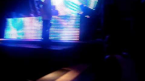 21 03 2009 Random Movement  The Things You Do Spirit White