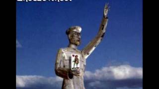 Znouzectnost- Kluk s pistolí