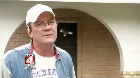 Panic button scares off robbers