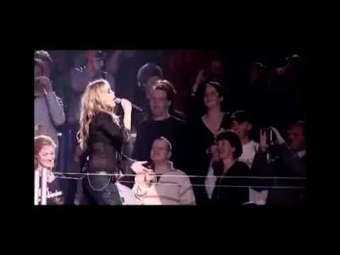 Anouk - ‘R