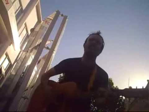 Finnaddict busking EVERY SUNDAY Ian Murtagh