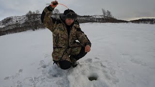 ОТЛОВИЛИСЬ ОТЛИЧНО / СНЕГОХОД БЫЛ НА ВОЛОСКЕ ОТ ГИБЕЛИ / WINTER FISHING