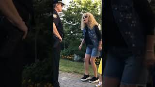 Алла Пугачева убегает от полиции юмор, приколы, смех, шутки, #юмор #смехделосерьезное
