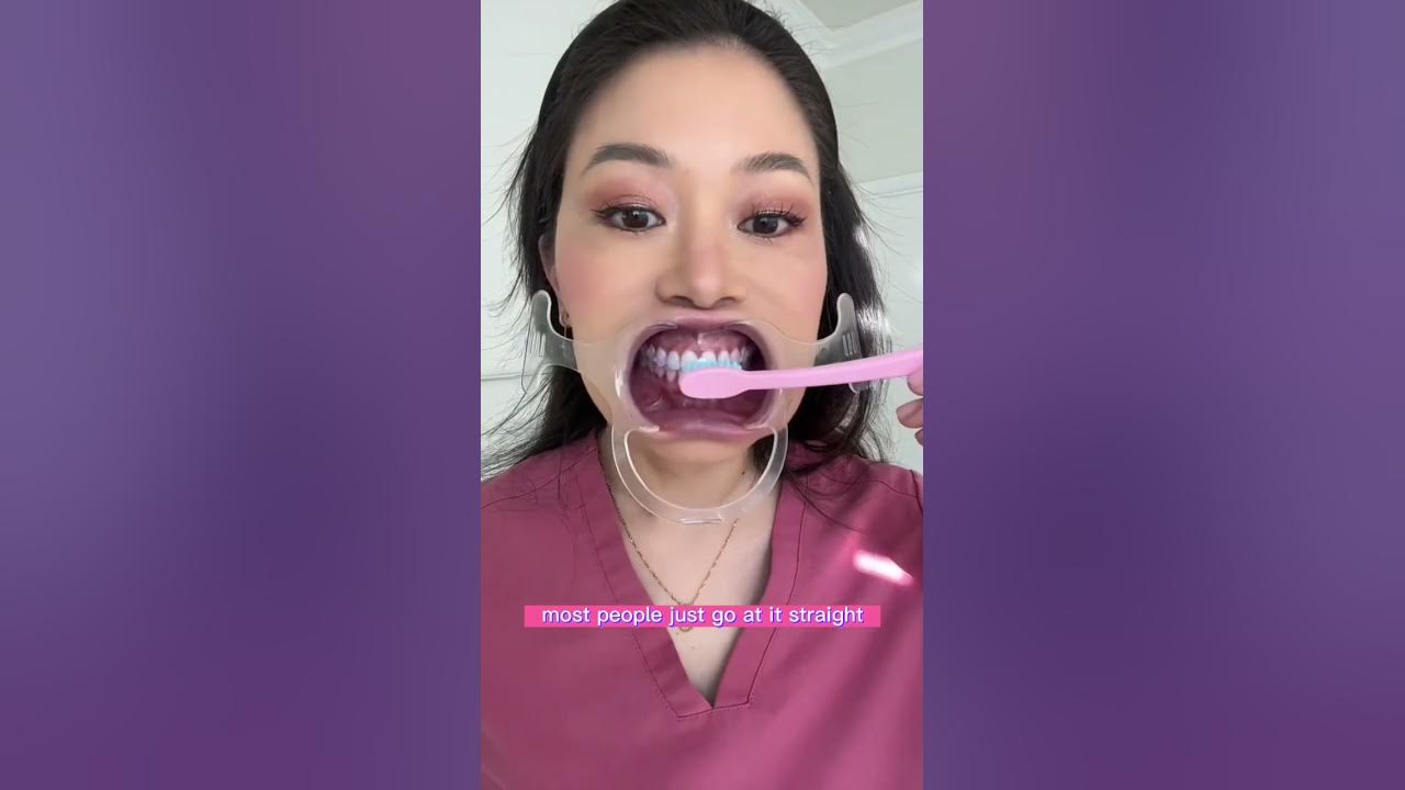 How to properly brush with a manual toothbrush. manualtoothbrush 