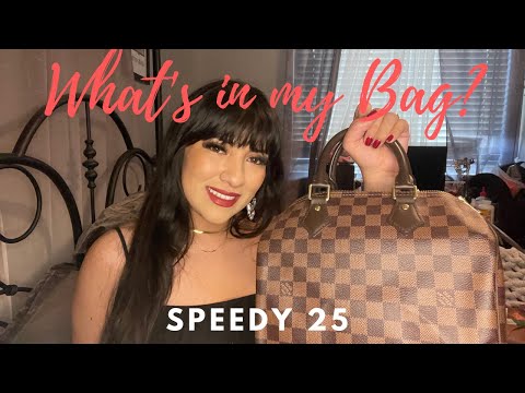 Louis Vuitton Speedy 25  What's In My Bag + 1 Year Review 