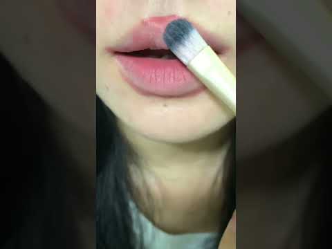 중국에서 유행하는 3D 입술 메이크업 방법을 알아보도록 하자 #메이크업튜토리얼 #makeuptutorial