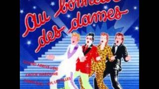 Video thumbnail of "Au Bonheur des Dames Pauvre Laura"