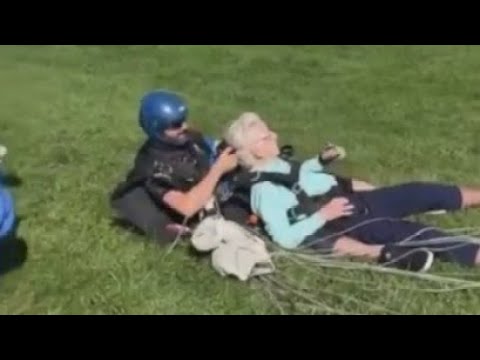 104-year-old woman dies days after jumping from plane to break ...