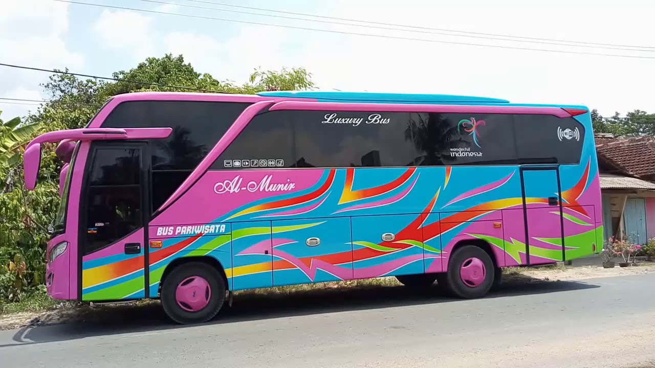 Bus Medium MHD Al Munir Seat 36