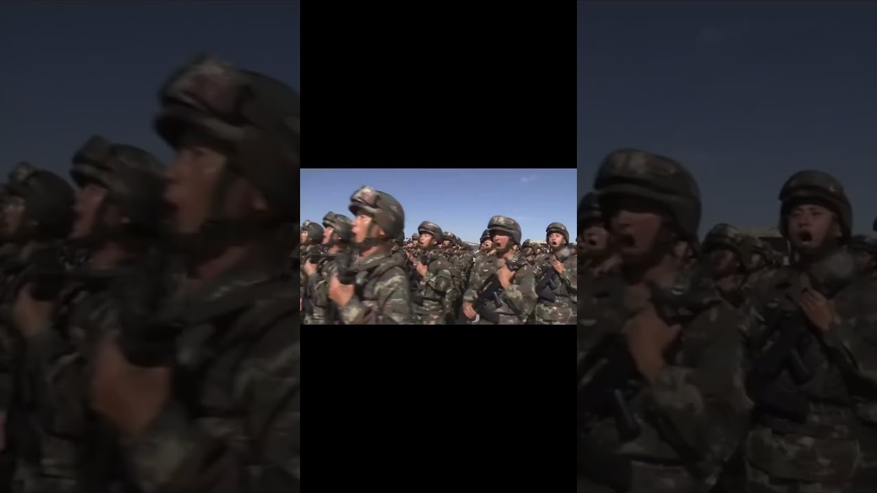 the largest scale parade of more than 10000 chinese soldiers 