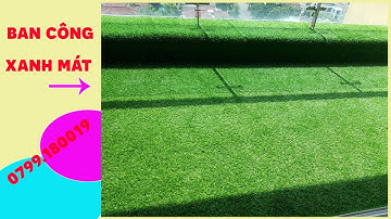 Cỏ nhân tạo trang trí ban công xanh mát