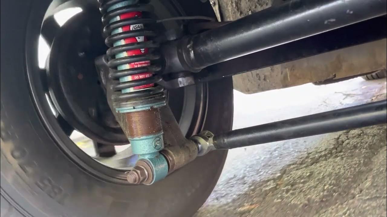 Driver side rear wheel/ suspension creaking noise - YouTube