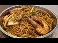 Ah Pa's best ever wet chow mein (wet fried noodles) 湿炒面