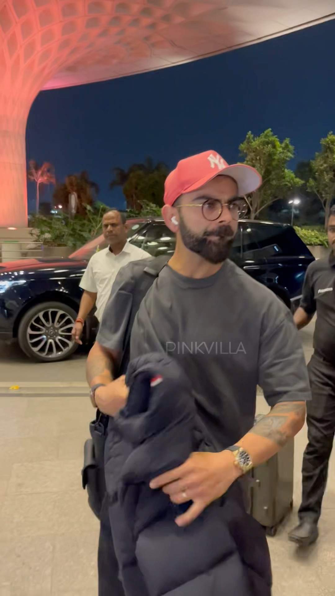 Virat Kohli can never NOT look good? | #shorts