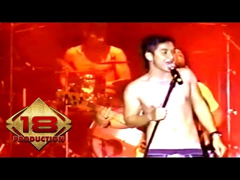 Ungu - Bayang Semu (Live Konser Singkawang 5 Juli 2006)