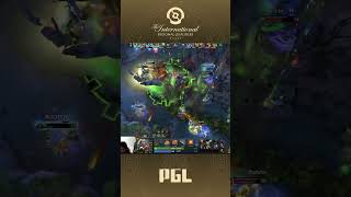 Furion teleports into MASSFIGHT and grabs a Triple Kill! #pgl #TI15 #dota #dota2 #дота