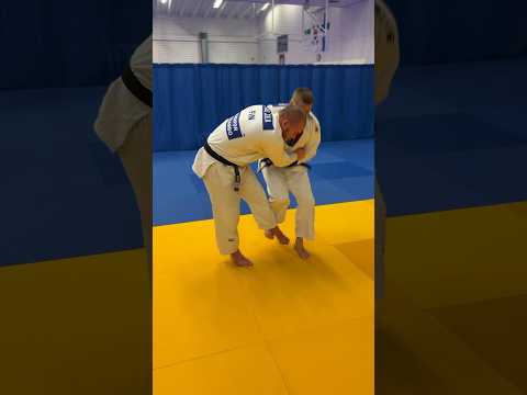Офигенный Бросок «Зацеп» Amazing Throw Watch x Learn Judo Judotraining Дзюдо Shorts